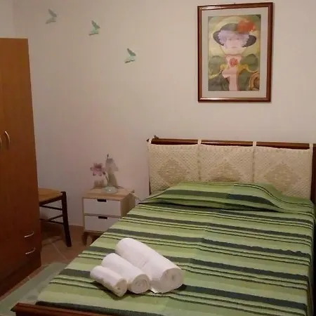 Casa Dei Ginepri - كابيتانا
